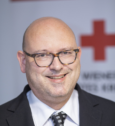 Bild von Hr. Mag. Günter Puchner, Lehrgangsleiter Heimhilfeausbildung, Basales und mittleres Pflegemanagement, Sonderausbildungen - © Markus Hechenberger Bild von Hr. Mag. Günter Puchner, Lehrgangsleiter Heimhilfeausbildung, Basales und mittleres Pflegemanagement, Sonderausbildungen