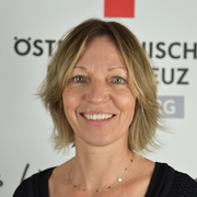 Portraitfoto von Sabine Gabriel, Buchhaltung