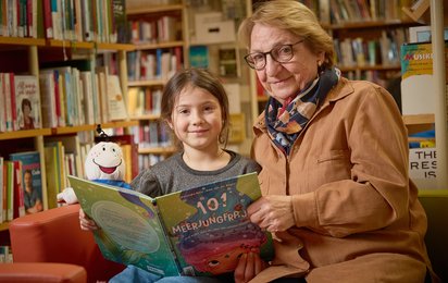 Gemeinsames Lesen bereitet Freude und unterstützt Kinder in ihrer Schul- und Bildungslaufbahn.