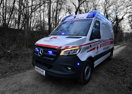 Rettungswagen vom Roten Kreuz Wiener Neustadt