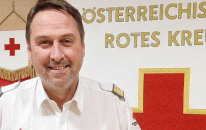 Landesrettungskommando - © Rotes Kreuz Tirol Wolfgang Egger Ing. Martin Dablander wurde im Oktober 2020 anlässlich der ordentlichen Generalversammlung des Roten Kreuzes Tirol zum neuen Landesrettungskommandanten gewählt. Dablander folgt Oswald Gritsch, dessen Stellvertreter Dablander bereits wahr