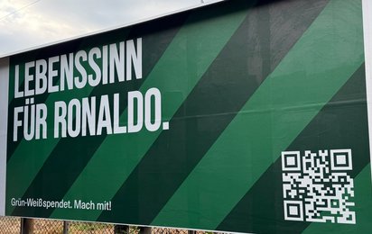 Plakat mit dem Text "Lebenssinn für Ronaldo