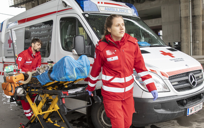 Intensivtransport des Wiener Roten Kreuzes