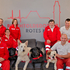 Gruppenbild der Suchhundestaffel Percholdsdorf mit der Ortsstellenleitung Perchtoldsdorf