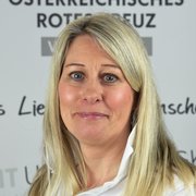 Portraitfoto von Ines Felder, Außendienstmitarbeiterin