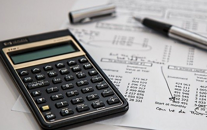 Finanzen - © Pixybay / Steve Buissinne Symbolbild für Finanzen