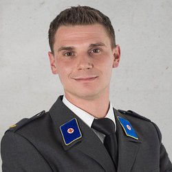 Ortsstellenleiter Matrei Michael Oberschneider in Uniform