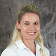 Portraitfoto von Silvana Bellanti, Lehrsanitäterin, Refresher-Fortbildungen, externe Fachfortbildungen