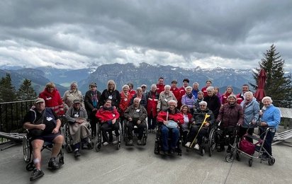 Gruppenfoto der Reisegruppe.