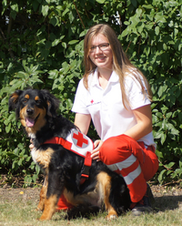 Patricia Asperger mit Hündin Annabelle
