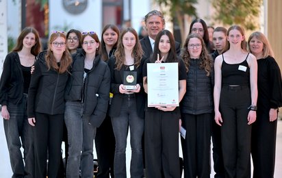 Ein Gruppenfoto der Teilnehmer:innen-Gruppe des BORG Ried
