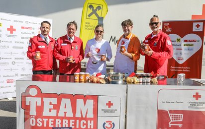 Gruppenfoto von Herz am Herd