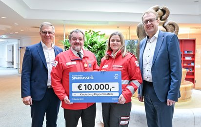 Spendenübergabe Waldviertler Sparkasse - Kinderburg