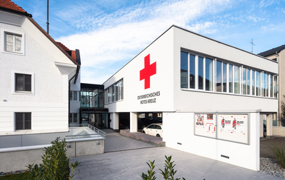 Bezirksstelle Kirchdorf - © Daniel Hawelka Gebäude der Bezirksstelle Kirchdorf