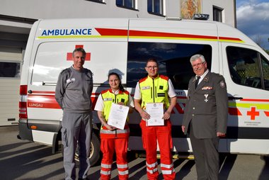 Abteilung Mauterndorf (v.l.n.r.): Abteilungsinstruktor Mario Spreitzer, Lara Frühauf, Calito Reisinger, Abteilungskommandant Walter Graggaber
