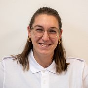 Porträt von Julia Trummer, Teamleiterin Kommunikation und Öffentlichkeitsarbeit