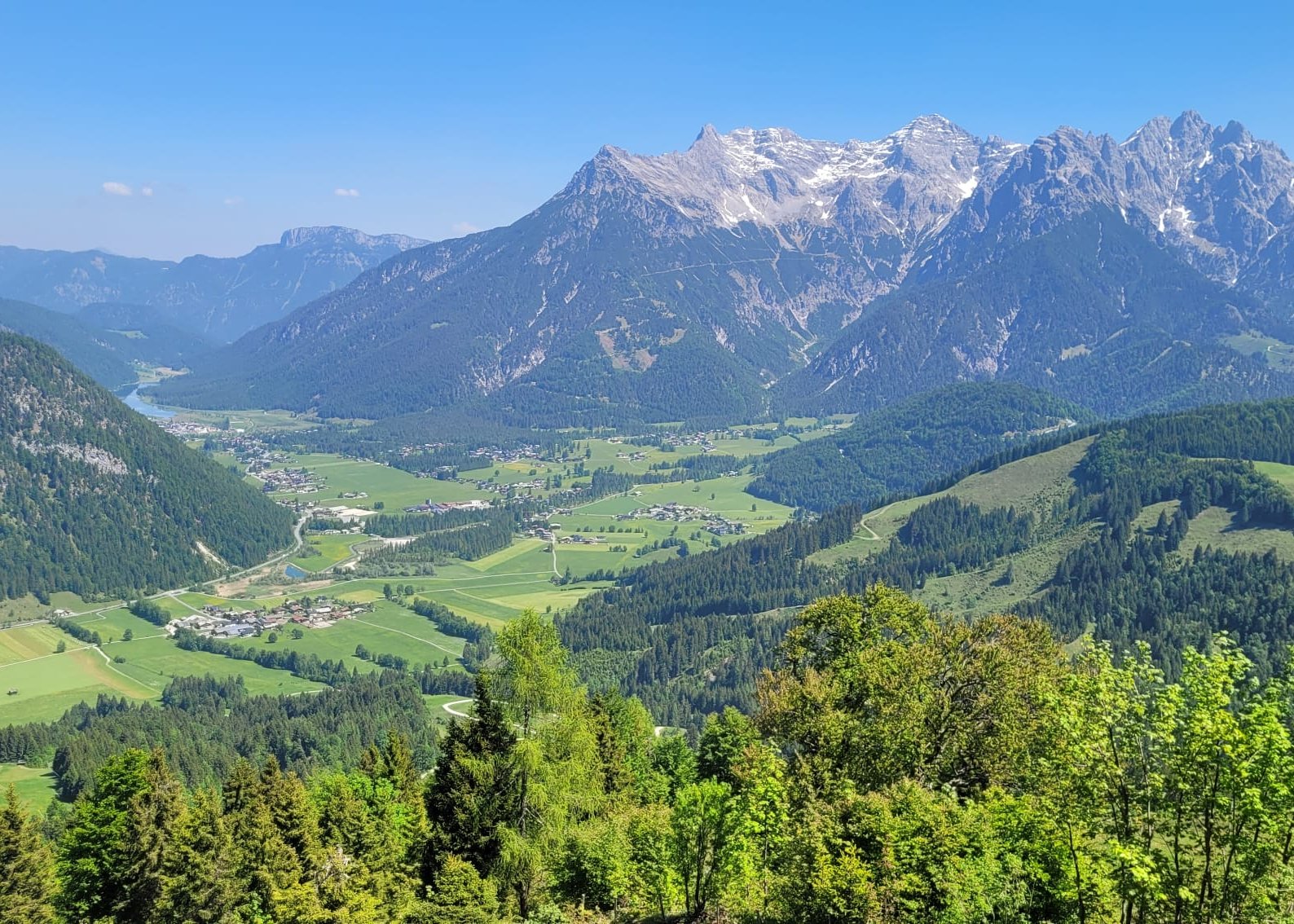 Idyllisches Bergpanorama