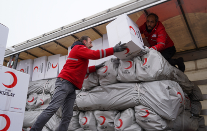 © Türkischer Roter Halbmond Eine Hilfslieferung kommt an