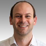 Portraitfoto von Patrick Lackner
