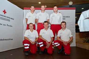 2Teams des Roten Kreuzes Eferding nach Sanitätshilfe-Bewerb Skiarena Hochficht