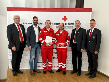 Gruppenbild mit Beförderten