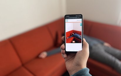 © Credit: OÖRK Anwendung Emergency Eye am Smartphone.