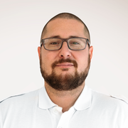 © Rotes Kreuz Graz-Stadt/ S. Weiß David Ofner ist zuständig für die Logistik an der Bezirksstelle Graz-Stadt