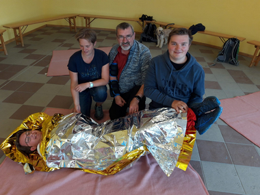 Familie Johne bei den Basismaßnahmen
