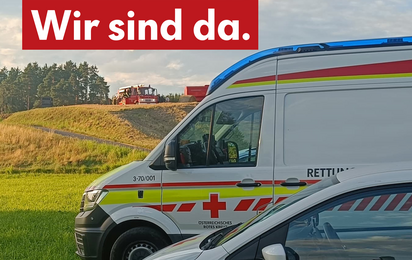 Das Titelblatt des Serviceheftes 2026 des Roten Kreuzes Waidhofen/Thaya