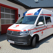 © ÖRK/Lukas Raich Der Krankentransportwagen 69/415 in der Frontansicht