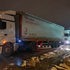LKW mit Hilfspaketen am Weg in die betroffenen Regionen