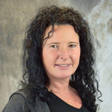 Portraitfoto von Manuela Mähr, Transportverrechnung