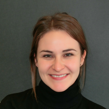 Ines Witting - © Rotes Kreuz Tirol Andrea Schreiber Am Foto ist das Portrait von Ines Witting, Mitarbeiterin im Rettungsdienst Tirol