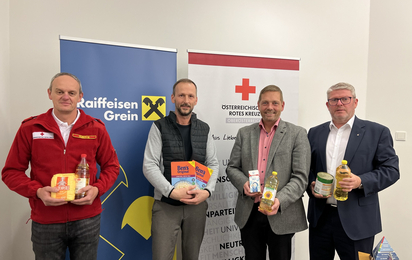 Spendenübergabe für Rotkreuz-Markt - © (c) OÖRK_BSTPerg SpendenübergabeRaibaGrein