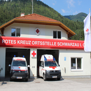 Dienststelle Schwarzau im Gebirge - © Rotes Kreuz Gloggnitz Frontansicht der Dienststelle Schwarzau im Gebirge