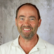 Portraitfoto Thomas Le Vray, Lehrbeauftragter für Erste Hilfe und Sanitätshilfe, sowie Aus- und Fortbildungen für Erste-Hilfe-Lehrbeauftragte