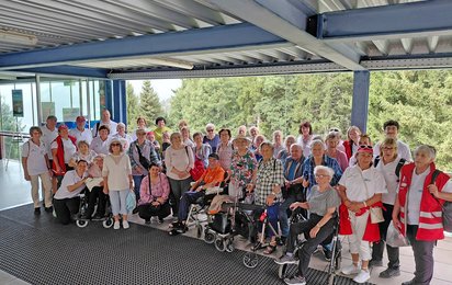 Die gesamte motivierte Reisegruppe.