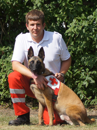 Gerhard Salasch mit Rüde Rico