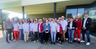 Gruppenbild Mitarbeiter und Mitarbeiterinnen Generationencafe Hartkirchen