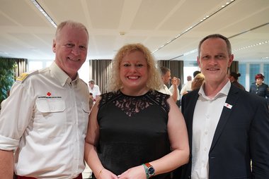 Abteilungsvorständin Mag. Martina Schönherr mit den RKV-Geschäftsführern Gerhard Kräutler (l.) und Wolfgang Hartmann bei der Generalversammlung 2025.