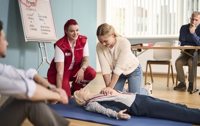 Erste-Hilfe Trainer gesucht