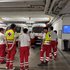 Das Ambulanzdienst beim Briefing in der Garage des Landesverbandes Salzburg