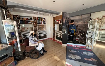 Das Rotkreuz-Museum Lungau in Tamsweg wurde nach umfassendem Umbau und Neugestaltung wiedereröffnet.