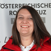 Portraitfoto von Tanja Auer, Kinder- und Jugendgruppenreferentin Hard