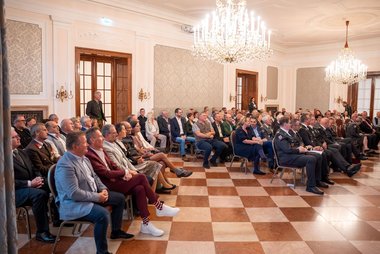 Rund 100 Gäste folgten der Einladung zur Blutspender:innenehrung im Kavaliershaus