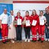 Siegerfoto vlnr: Bezirksgeschäftsleiter Rotes Kreuz Freistadt Gerald Roth, Ortsstellenleiter Ortsstelle Bad Zell DI Thomas Rockenschaub, Bezirksstellenleiterin RK Freistadt Mag. Dr. Andrea Wildberger, die Siegerinnen „Die Retter am Walde 1“, Bezirksgeschäftsleiter Rotes Kreuz Perg Christian Geirhofer, Bezirksstellenleiter RK Perg Werner Kreisl