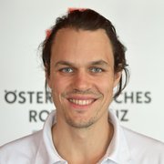 Portraitfoto von Dr. Patrick Heim, Betriebsarzt