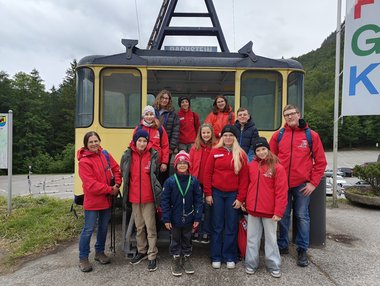 Jugendrotkreuz Eferding erlebt besonderes Bezirksjugendlager in Obertraun