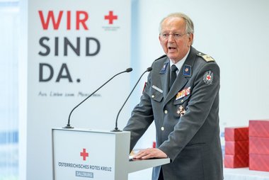 Rotkreuz-Präsident Doktor Werner Aufmesser