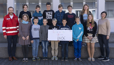 Schüler spenden